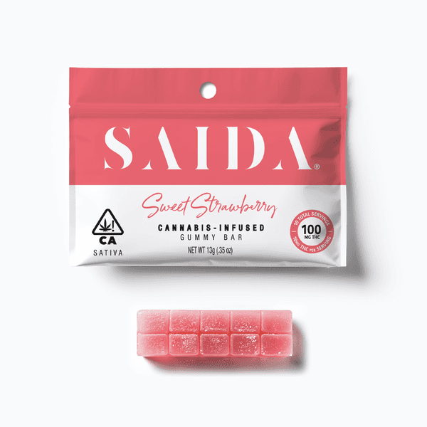 A photograph of Saida Gummy Bar 100mg Sativa THC Sweet Strawberry