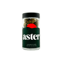 A photograph of Aster Flower 14g Smalls Hybrid Governmint Oasis