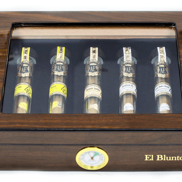 A photograph of El Blunto Humidor